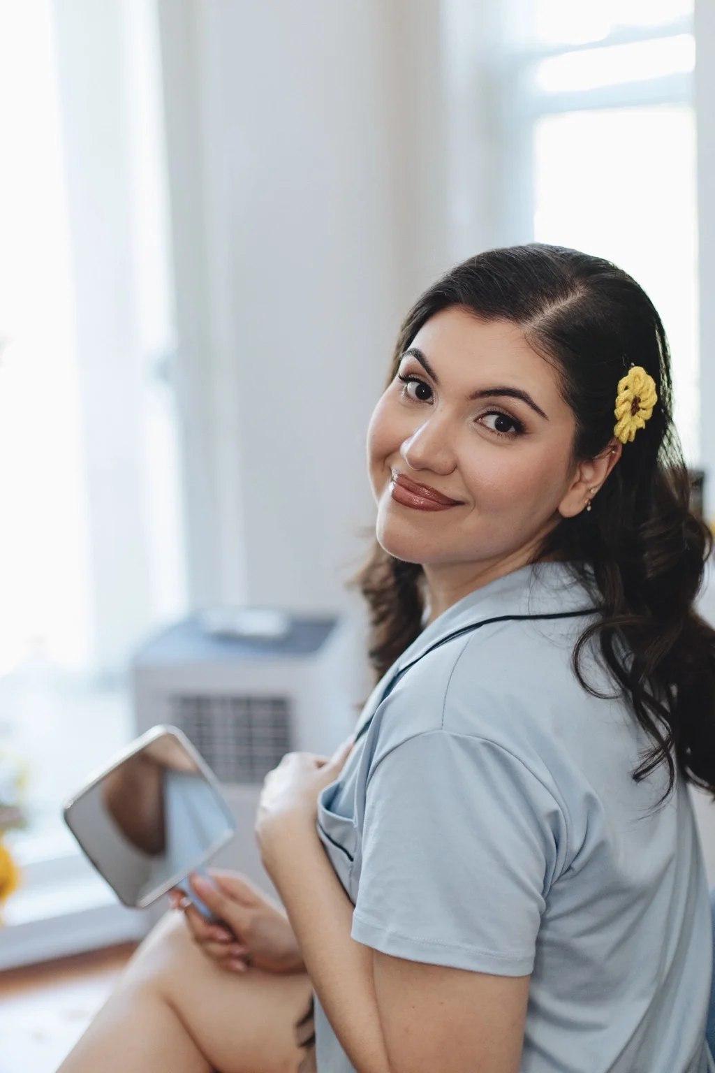 Natural event makeup and loose waves